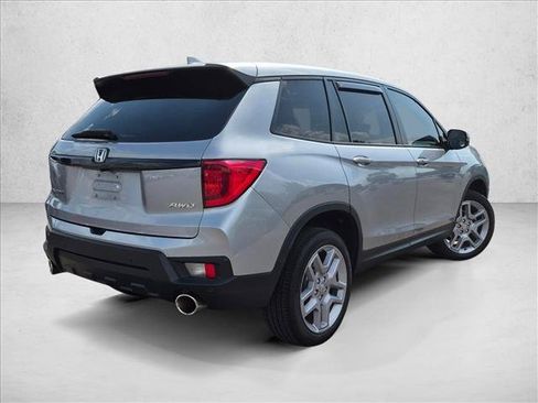 Used 2025 Honda Passport EX-L image 5