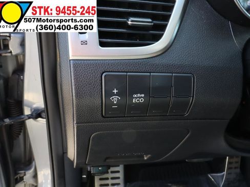 Used 2014 Hyundai Elantra GT w/ Option Group 03 FWD image 14