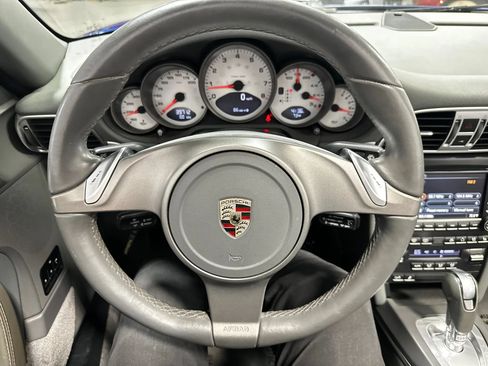 Used 2009 Porsche 911 Carrera S RWD image 27