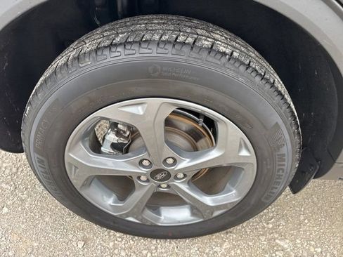 Used 2025 Ford Escape ST-Line AWD/4WD image 24