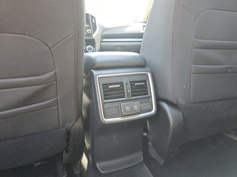 Used 2023 Subaru Forester Premium AWD/4WD image 26