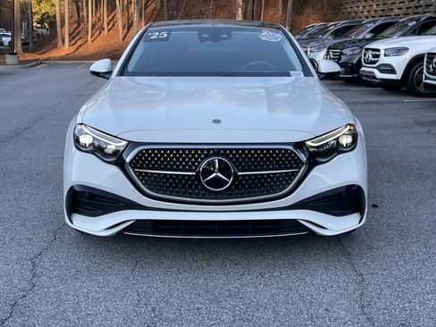 Certified 2025 Mercedes-Benz E 350 E 350 4MATIC Sedan image 3
