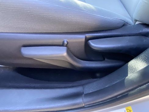 Used 2019 Toyota Corolla L image 23