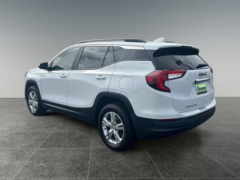 Used 2022 GMC Terrain SLE w/ Driver Convenience Package AWD/4WD image 7