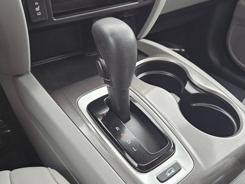 Used 2017 Honda Pilot EX-L image 10