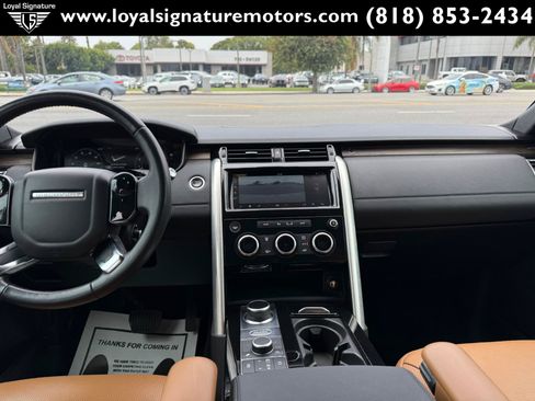 Used 2019 Land Rover Discovery HSE AWD/4WD image 22