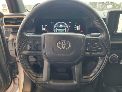 Used 2026 Toyota Tacoma SR image 18