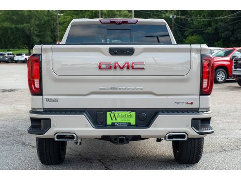 New 2026 GMC Sierra 1500 AT4 w/ AT4 Premium Package AWD/4WD image 7