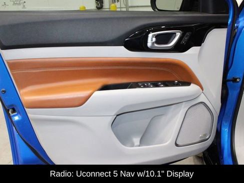 Used 2022 Jeep Compass Limited w/ Elite Group image 16