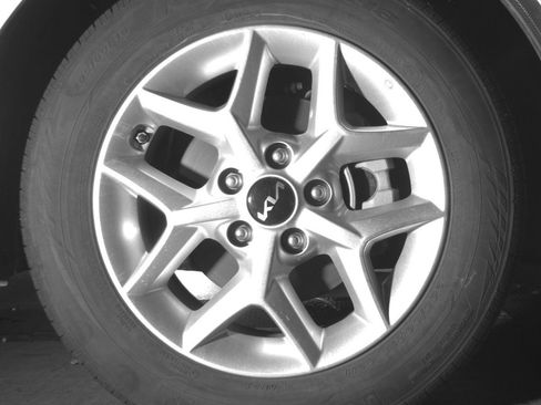 Used 2025 Kia Soul LX w/ LX Technology Package image 13