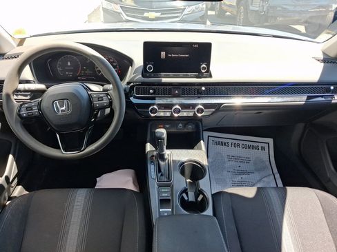 Used 2023 Honda Civic LX image 12