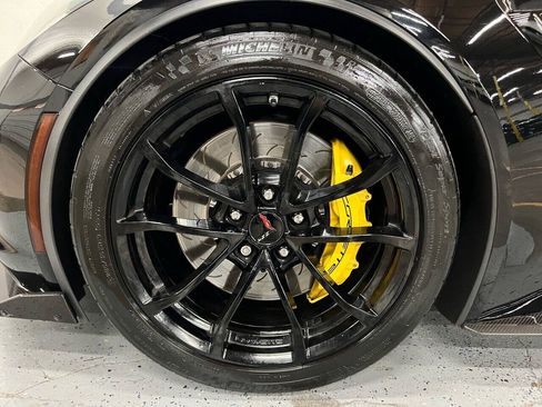 Used 2017 Chevrolet Corvette Grand Sport RWD image 18