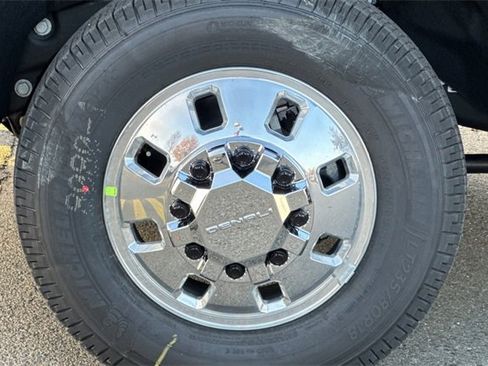 New 2026 GMC Sierra 3500 Denali Ultimate image 24