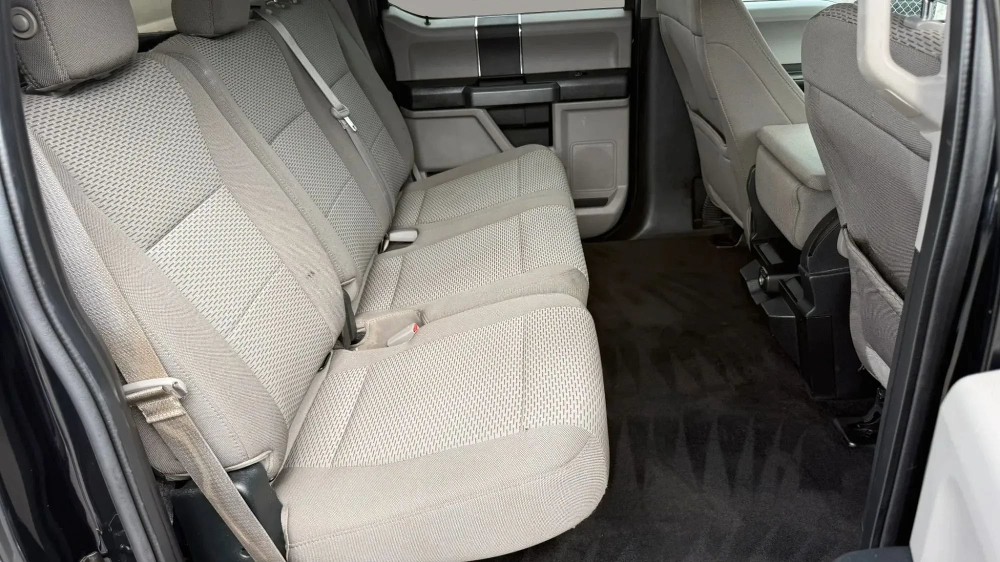 Used 2018 Ford F150 XLT AWD/4WD image 30