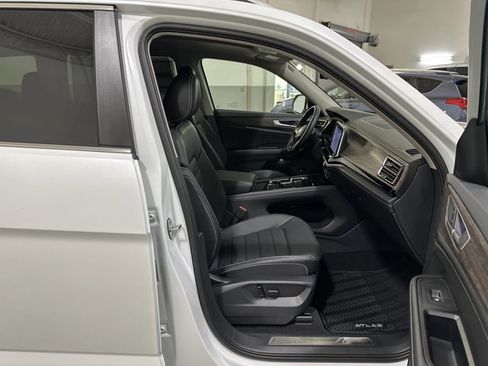 New 2026 Volkswagen Atlas SEL AWD/4WD image 37