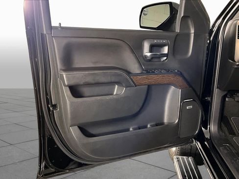 Used 2018 GMC Sierra 1500 Denali RWD image 20