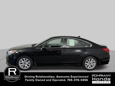 Used 2017 Subaru Legacy 2.5i Premium AWD/4WD image 5