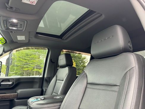 Used 2020 GMC Sierra 2500 Denali w/ Denali Ultimate Package image 25