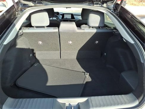 Certified 2024 Toyota Prius LE image 8