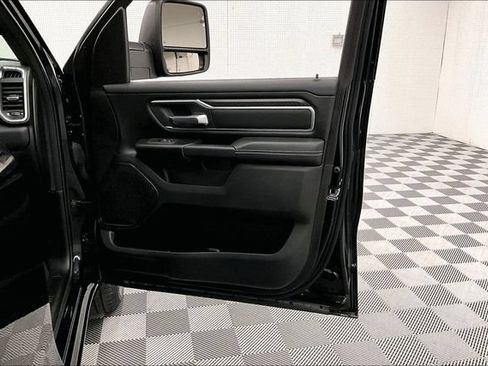 Used 2025 RAM 1500 Big Horn AWD/4WD image 21