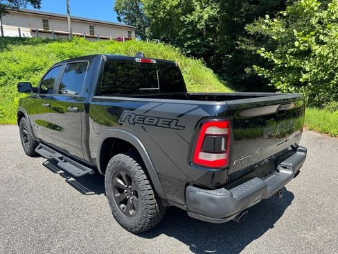 Used 2021 RAM 1500 Rebel AWD/4WD image 9