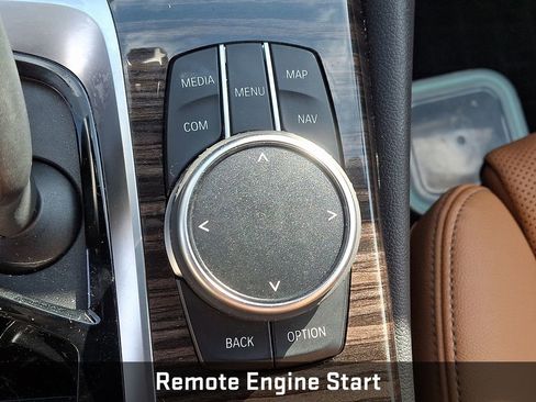 Used 2023 BMW 530i xDrive w/ Premium Package image 20