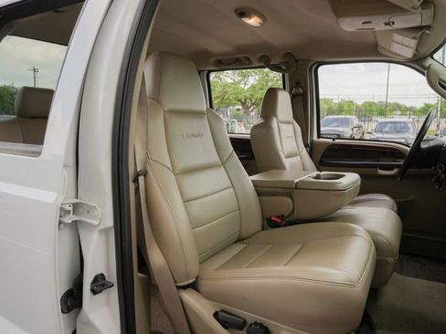 Used 2006 Ford F350 Lariat image 37
