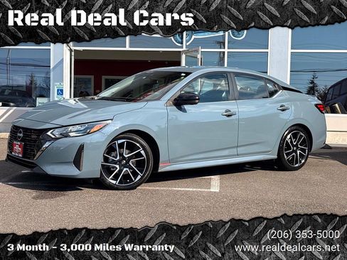 Used 2025 Nissan Sentra SR w/ SR Premium Package FWD image 1