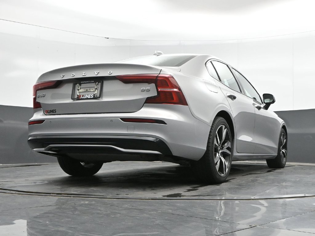 Used 2024 Volvo S60 B5 Core FWD image 39