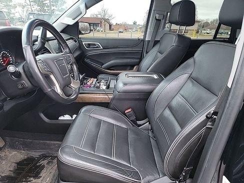 Used 2019 GMC Yukon Denali image 23