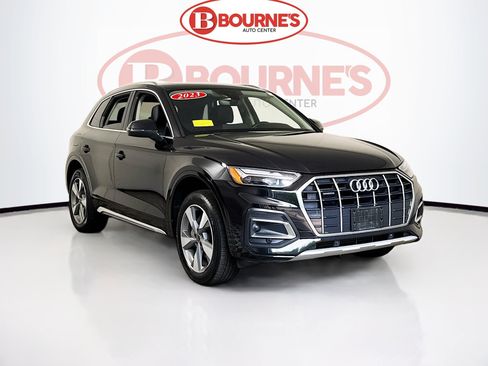 Used 2023 Audi Q5 2.0T Premium w/ Convenience Package AWD/4WD image 1