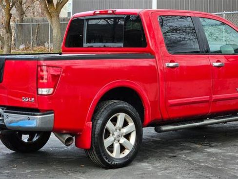 Used 2008 Nissan Titan 4x4 Crew Cab image 5