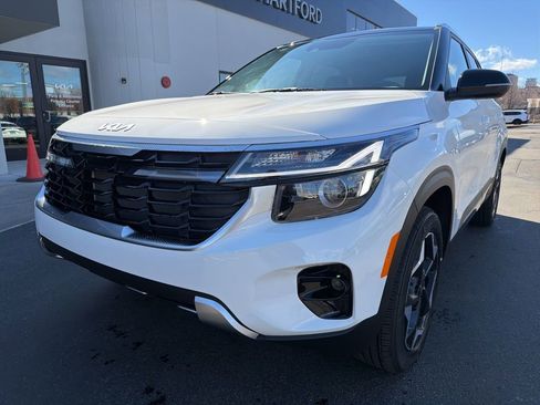 New 2026 Kia Seltos S AWD/4WD image 11