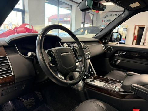 Used 2020 Land Rover Range Rover HSE image 19