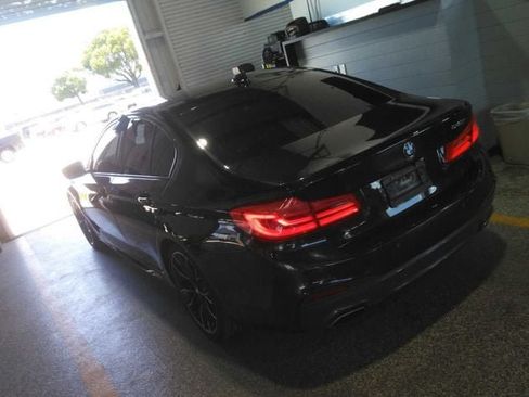 Used 2019 BMW 540i w/ M Sport Package RWD image 3