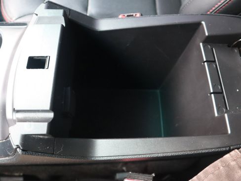 Used 2018 Ford Explorer Sport w/ Equipment Group 401A image 94