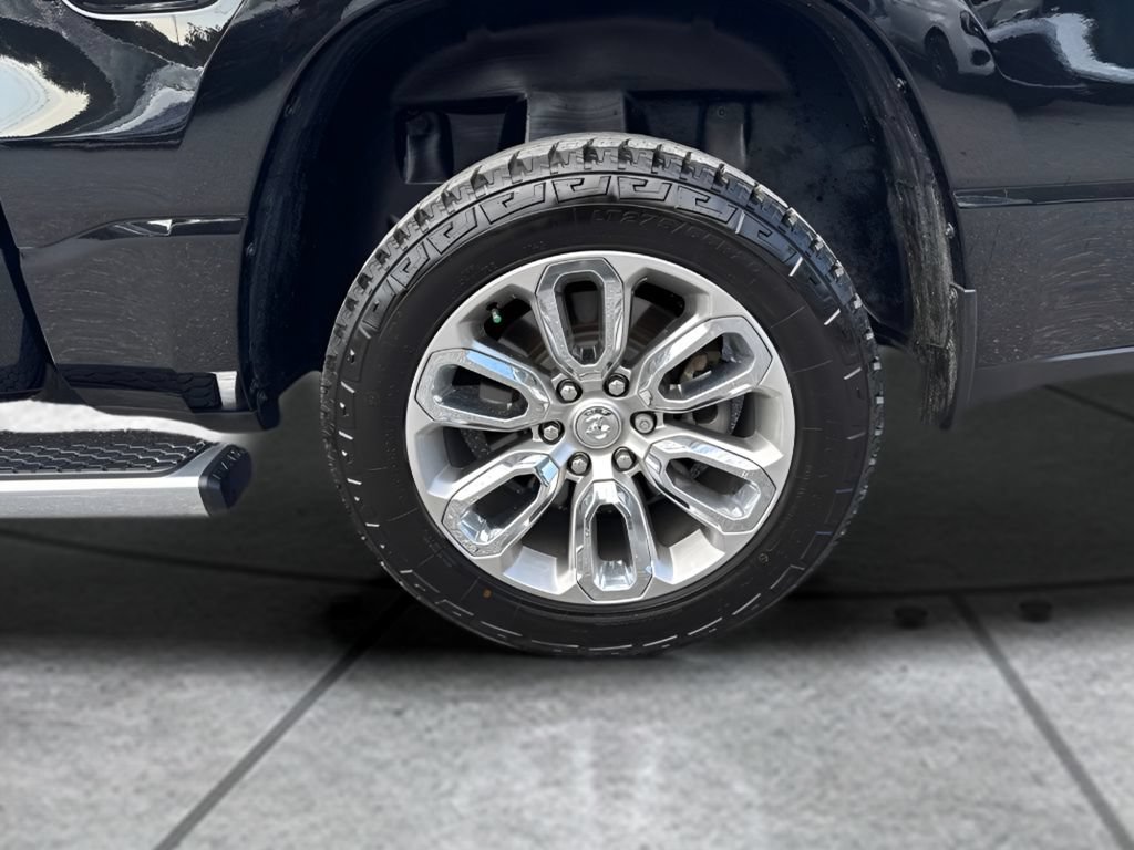 Used 2023 RAM 1500 Laramie AWD/4WD image 23