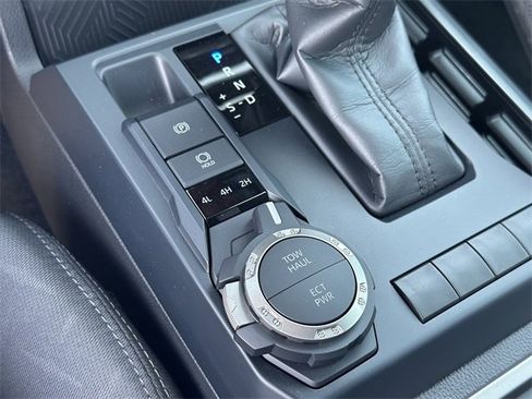 Certified 2025 Toyota Tacoma SR5 image 22
