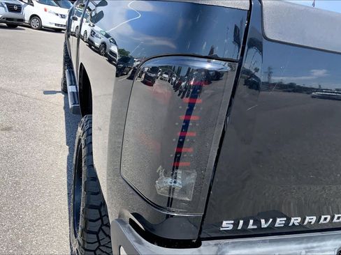 Used 2011 Chevrolet Silverado 2500 LTZ w/ LTZ Plus Package AWD/4WD image 28