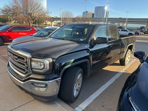 Used 2017 GMC Sierra 1500 SLE w/ SLE Value Package image 2
