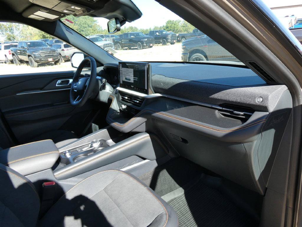 New 2027 Ford Explorer Tremor w/ Tremor Convenience Package AWD/4WD image 11