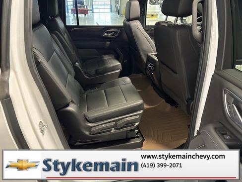 Used 2021 Chevrolet Suburban Z71 image 17