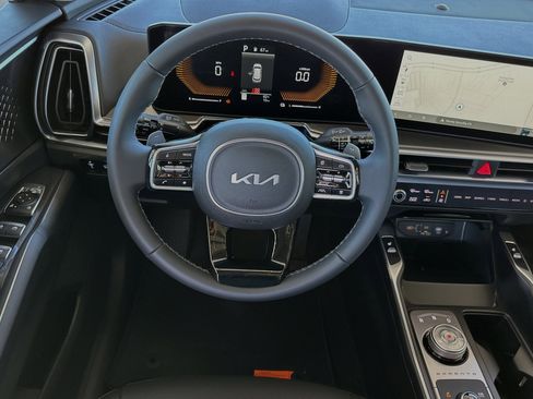 New 2025 Kia Sorento EX w/ EX Panoramic Sunroof Package image 42