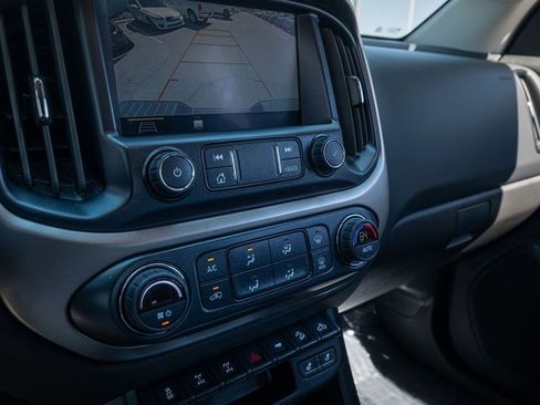 Used 2022 Chevrolet Colorado ZR2 image 22