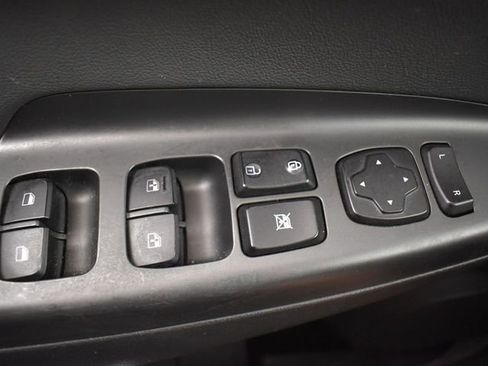 Used 2019 Hyundai Kona Ultimate image 32