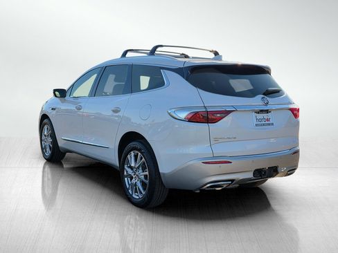 Used 2023 Buick Enclave Premium w/ Experience Buick Package image 5