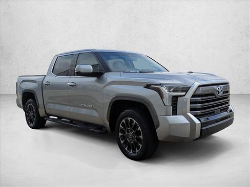 Used 2024 Toyota Tundra Limited AWD/4WD image 3