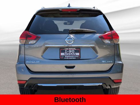 Used 2017 Nissan Rogue SL w/ SL Premium Package AWD/4WD image 8