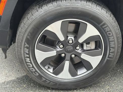 Used 2024 Jeep Grand Cherokee Limited 4xe AWD/4WD image 16