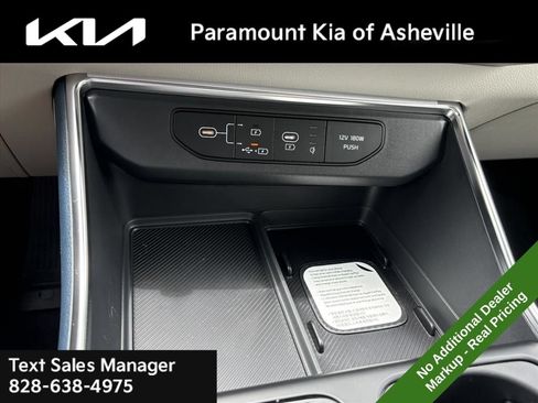New 2026 Kia Carnival EX FWD image 16